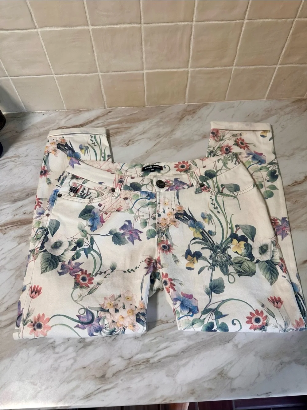 Dear John Women’s White Floral Skinny Jeans- 28P